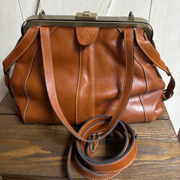 Genova-Tan - Picture 3 of 7